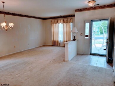556 Carlisle Ln, Galloway, NJ 08205 - photo 2