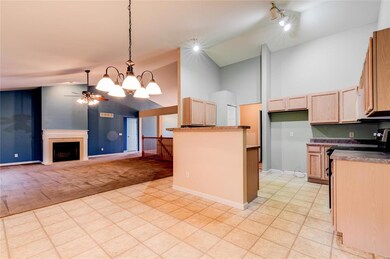 Eat-In Kitchen