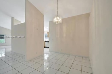 5127 Robino Cir, West Palm Beach, FL 33417 - photo 5