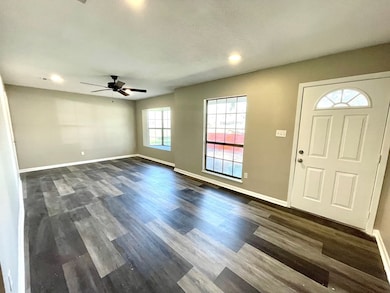 1102 Douglas St, Picayune, MS 39466 - photo 4