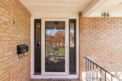 186 Colony Ct, Columbus, OH 43230 - photo 5