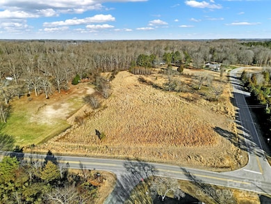 6114 Will Plyler Rd, Waxhaw, NC 28173 - photo 3