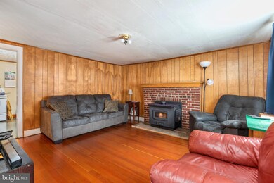 1156 Round Hill Rd, Winchester, VA 22602 - photo 3