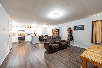 2608 Fleming Rd, Albany, GA 31705 - photo 3