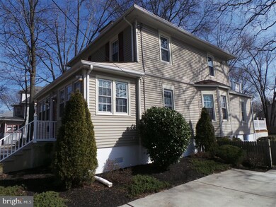 30 W Franklin Ave, Collingswood, NJ 08108 - photo 2