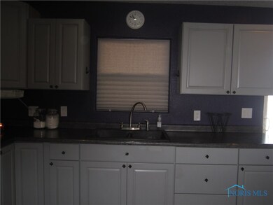 Lots of Cabinets