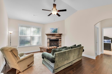 101 Mountain Slope Ct, Travelers Rest, SC 29690 - photo 7