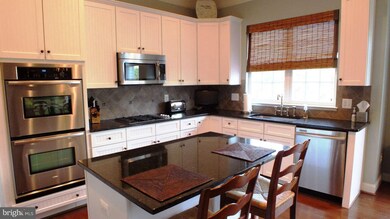 12408 Rochester Park Ct, Bristow, VA 20136 - photo 5