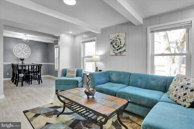 228 Montgomery Ave, Reading, PA 19606 - photo 4