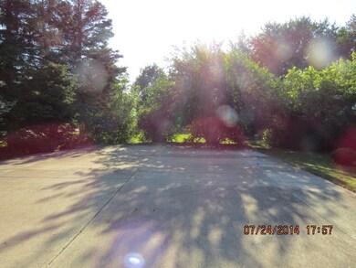 19060 Anthony Ave, Country Club Hills, IL 60478 - photo 4