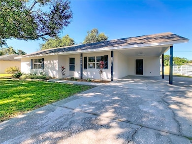 6610 Chippendale Rd, Lakeland, FL 33809 - photo 3