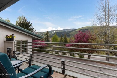 21 Hackamore Rd W MLS-25