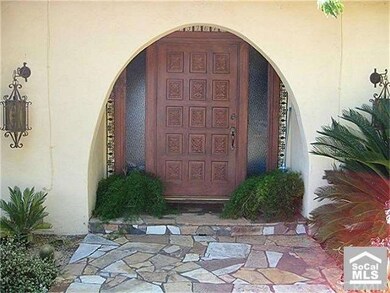 FRONT DOOR ENTRANCE