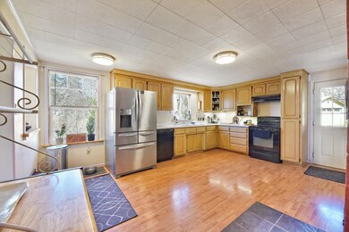 1710 Pleasant Valley Rd, Merlin, OR 97532 - photo 3