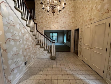 3905 W 101st Terrace, Overland Park, KS 66207 - photo 5