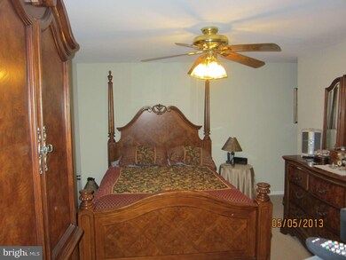 10264 Quiet Pond Terrace, Burke, VA 22015 - photo 4