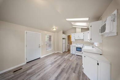 3950 California 4 unit 6, Avery, CA 95224 - photo 7