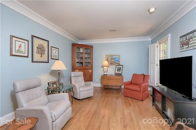 122 Trillium Dr, Statesville, NC 28625 - photo 5