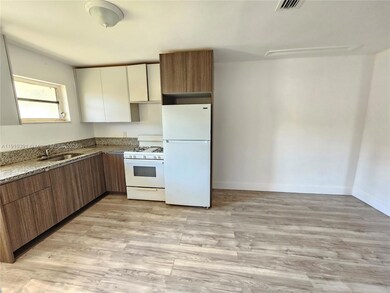 8162 NW 5th Ave unit 8162, Miami, FL 33150 - photo 4