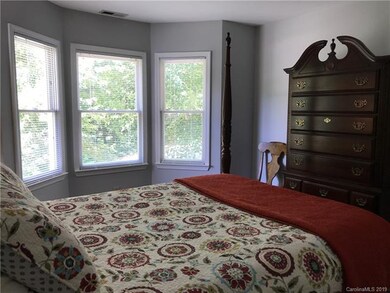 19 Sweetbriar Ct, Asheville, NC 28803 - photo 6