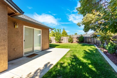 2925 Aspen Glow Ln, Redding, CA 96001 - photo 4