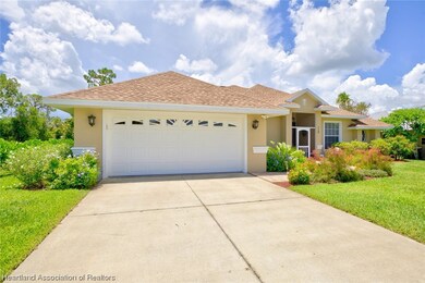 110 Daisy Ln, Lake Placid, FL 33852 - photo 5