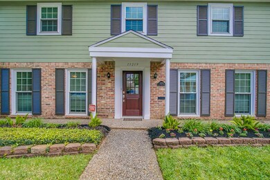 13219 Indian Creek Rd, Houston, TX 77079 - photo 2