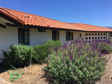 31548 Larga Vista, Valley Center, CA 92082 - photo 3