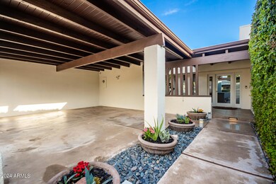 4345 E Fairmount Ave, Phoenix, AZ 85018 - photo 2