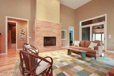 16355 Stones Throw Ln, New Buffalo, MI 49117 - photo 2