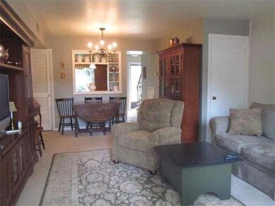 1212 Windsor Dr, Framingham, MA 01701 - photo 4