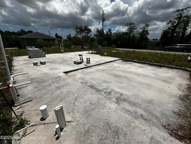 1421 Towton Street SE, Palm Bay, FL