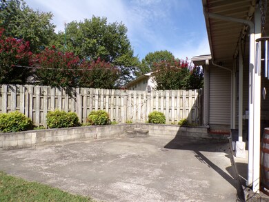 111 Horseshoe Dr, Shelbyville, TN 37160 - photo 3