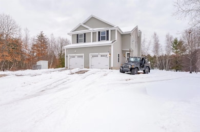 80 Trinity Cir unit B, Rochester, NH 03839 - photo 2