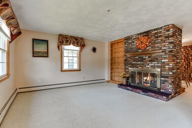 38 Dow St, Framingham, MA 01702 - photo 3