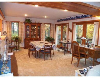 51751 Clubhouse Ct, South Bend, IN 46628 - photo 6