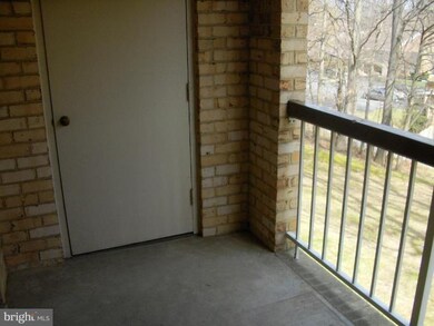 5833 Cove Landing Rd unit 202, Burke, VA 22015 - photo 5