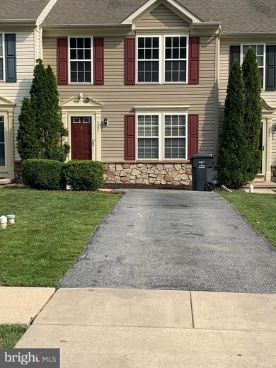 137 Maple Ave, Coatesville, PA 19320 - photo 4