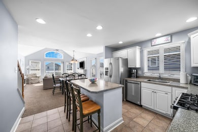 715 21st St unit West, Avalon, NJ 08202 - photo 2