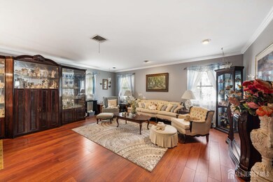 70 Northland Ln, Matawan, NJ 07747 - photo 4