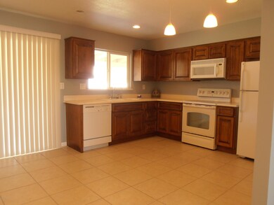 15872 N 18th St 85022 (18)