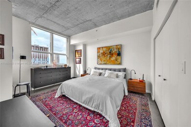 133 NE 2nd Ave unit 2917, Miami, FL 33132 - photo 3