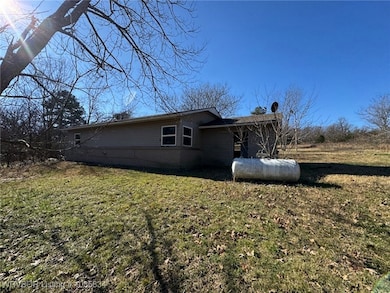 90637 S 4697 Rd, Stilwell, OK 74960 - photo 5