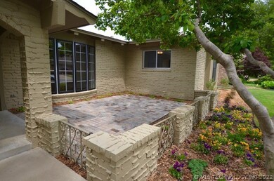 Newly added courtyard patio - sitting area