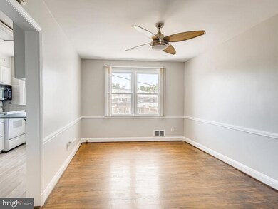 1805 Trenleigh Rd, Parkville, MD 21234 - photo 4