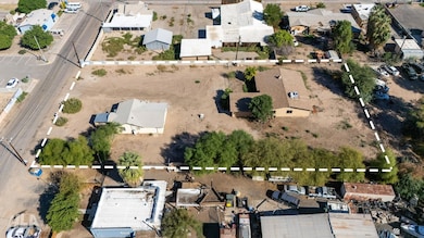 833 S Palm Ave, Yuma, AZ 85364 - photo 2