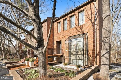 7525 Bradley Blvd, Bethesda, MD 20817 - photo 3