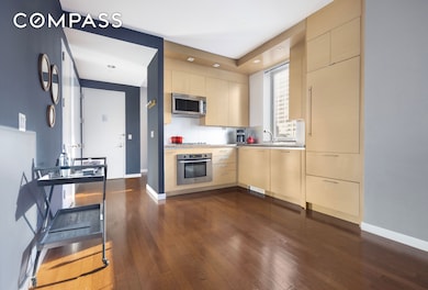 1600 Broadway on the Square Condominium unit 20A, New York, NY 10019 - photo 2