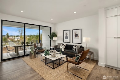 10819 (HS 102) 120th Ln NE unit D, Kirkland, WA 98033 - photo 2