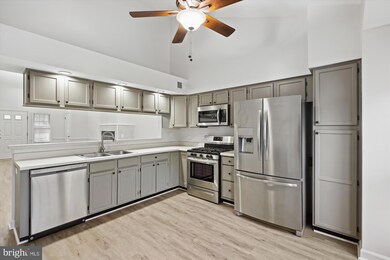 101 Charleston Ln, Frederick, MD 21702 - photo 4